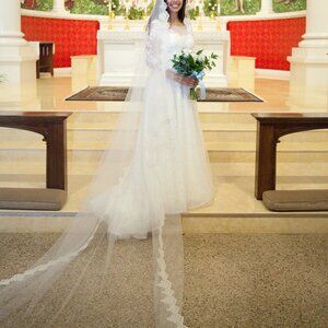 Oleg Cassini Wedding Dress Ivory and White